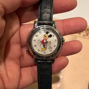 Vintage Lorus Quartz Mickey Mouse Watch - New Battery